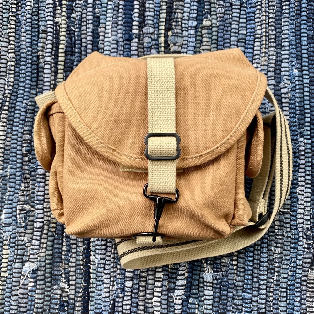 Domke F-8 Small Canvas Shoulder Bag (Sand)